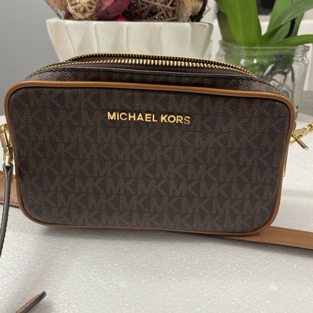 Michael Kors Monogram Crossbody in Brown and Gold - Picture 12 of 13